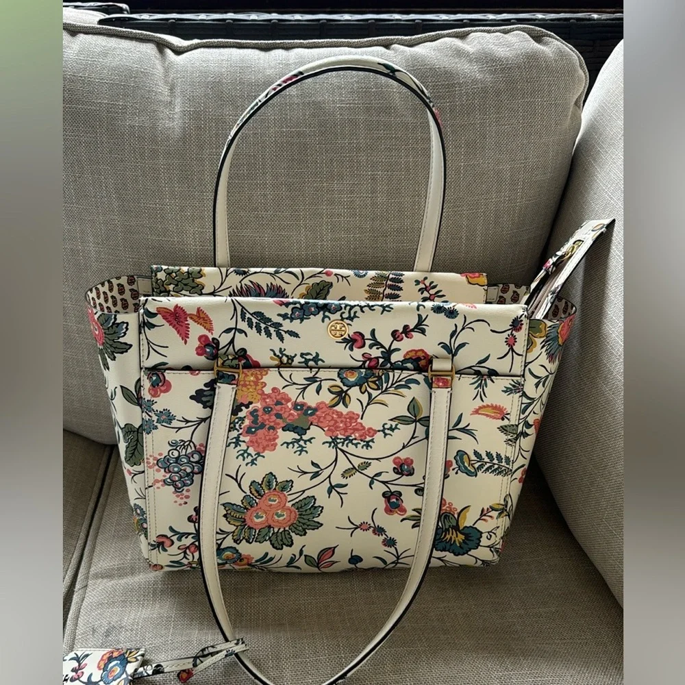 Tory Burch Parker floral tote - Picture 6 of 17